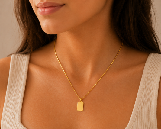 Collar placa rectangular